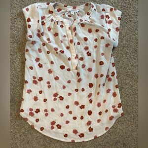 41 Hawthorn White and Red Floral Blouse